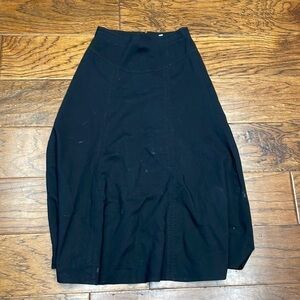 Cabi women’s black stretch maxi A- line yoke waist chalet boot skirt